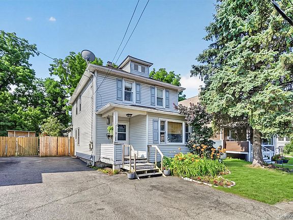 2nd image of 9 E Stone Street