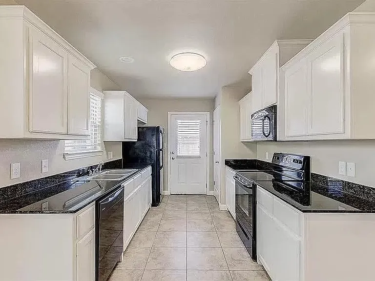 3108 Weave Ct — Photo 6