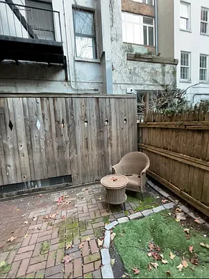 Rented by M.Woods & Associates | media 49