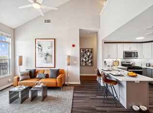 Metro 303, Hempstead, NY 11550