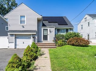2580 Juliat Pl, Union, NJ 07083
