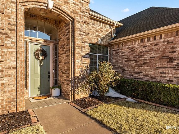 2nd image of 5405 Texas Star Ln