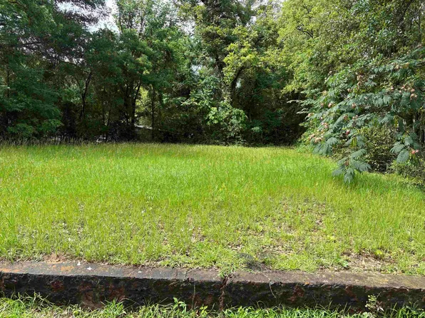 1314 W Claude St, Tyler, TX 75702