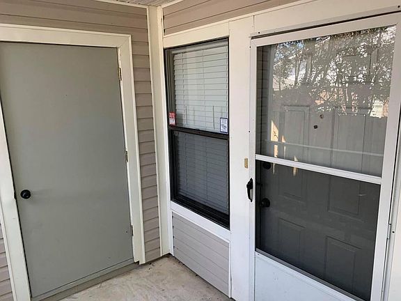 2nd image of 3208 Redwood Ln #116