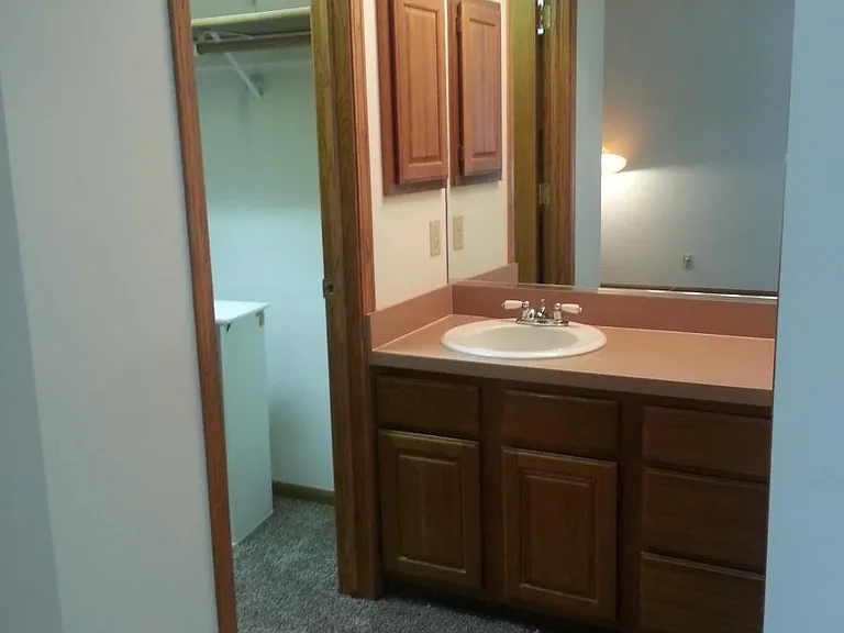 5426 Channel Dr — Photo 9