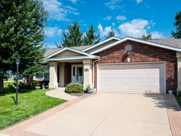 5433 W Flagstone Dr, Peoria, IL 61615