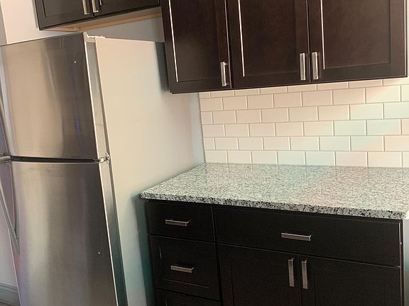 2nd image of 15121 Clifton Blvd #7