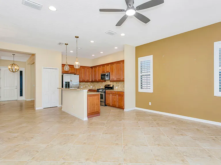 7214 Belleisle Gln — Photo 5
