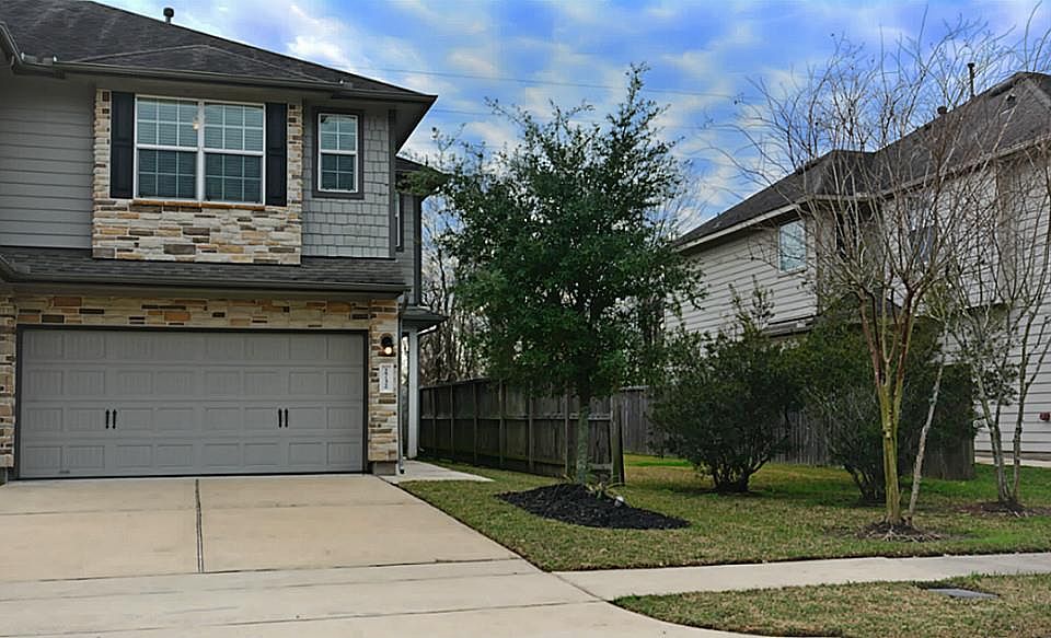 1st image of 2732 Maybrook Hollow Ln