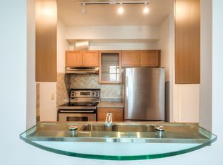 438 Richmond St W #301, Toronto, ON