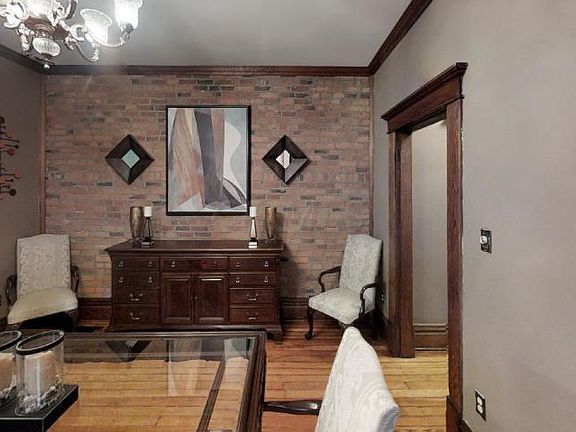4th image of 374 W Hubbard Ave