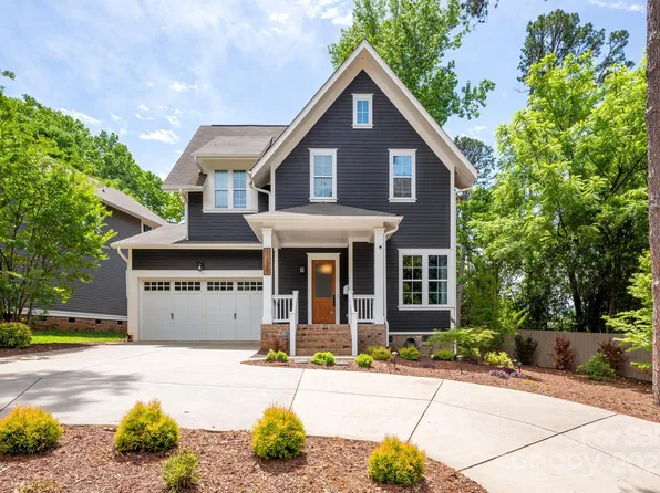 1620 Arnold Dr, Charlotte, NC 28205