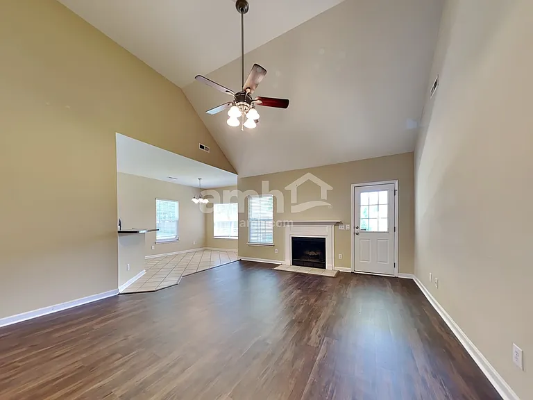 7745 Fayetteville Rd — Photo 7