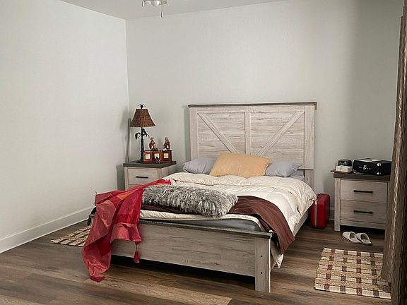 Mater bedroom
