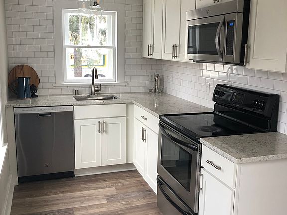2nd image of 740 Westover St