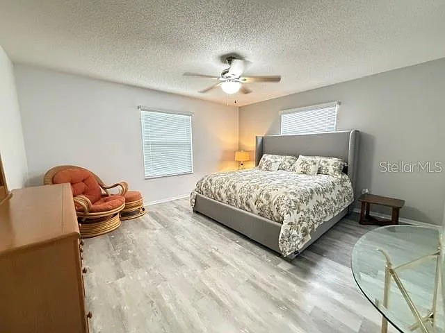 335 San Marino Dr — Photo 17