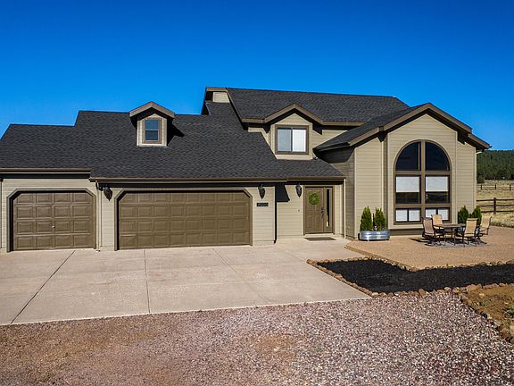 3rd image of 7055 N Greene Ln