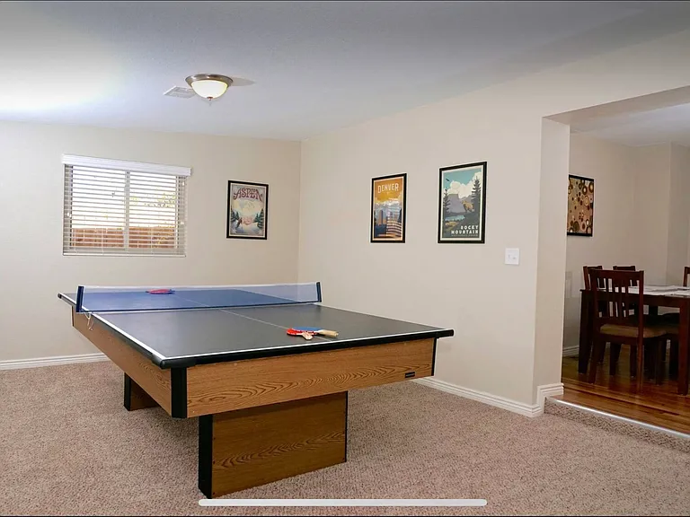 2901 Grape St — Photo 11