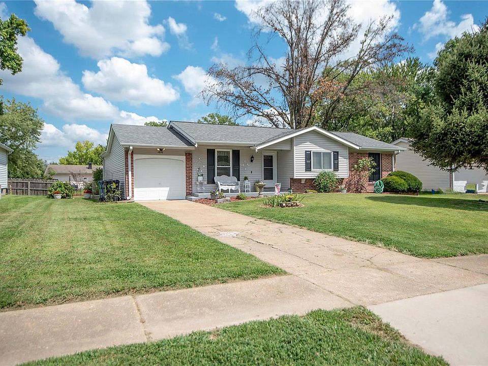 1st image of 1676 Somerset Shire Dr