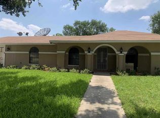 6402 Springfield Ave, Laredo, TX 78041