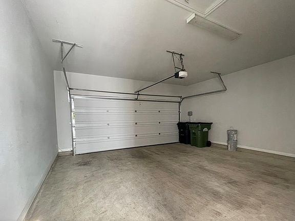 4th image of 2137 Arendale Dr