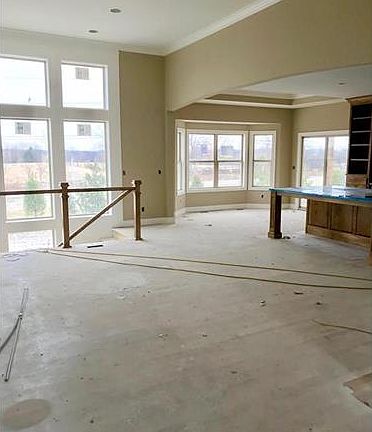 3rd image of 10304 W 170th Pl