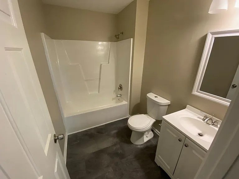 909 Bragg St #102 — Photo 28