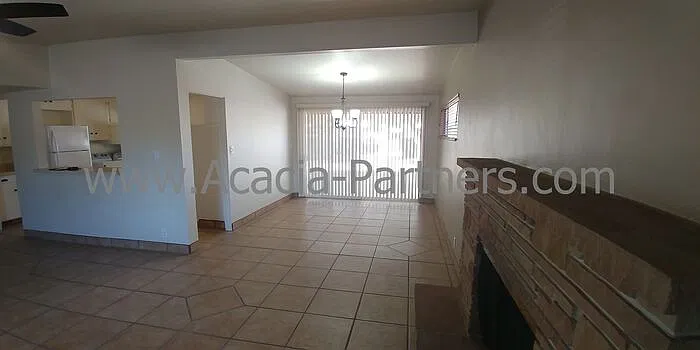 3 bed, 2.0 bath, 1662 sqft, $1,750 — Photo 3