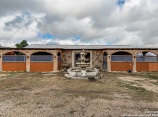 1331 Woodrow Center Rd, Kingsbury, TX 78638
