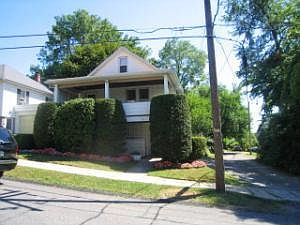 1st image of 718 6th Ave