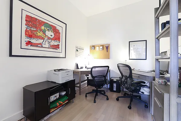 Sold by Brick&Mortar | media 17