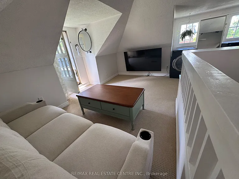 120 Herkimer St — Photo 8