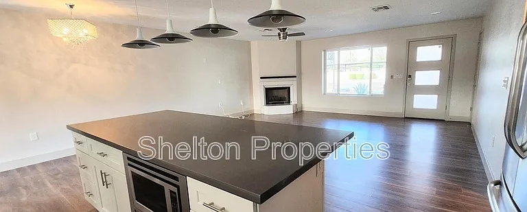 3129 E Turney Ave — Photo 4