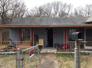 109 Stephens St, Eden, NC 27288