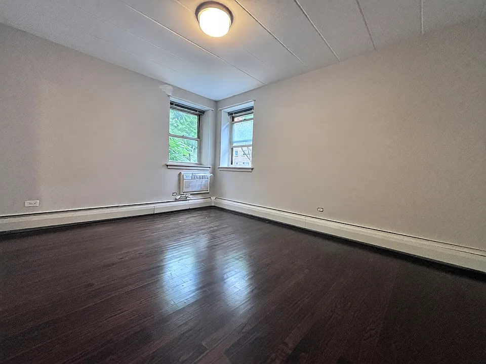 6119.5 N Kenmore Ave #411