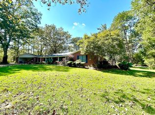 148 Kemp Rd, Magee, MS 39111