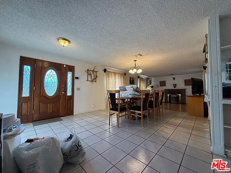 9900 Laurel Canyon Blvd — Photo 4
