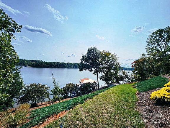 4th image of 6151 Plantation Pointe Dr #15