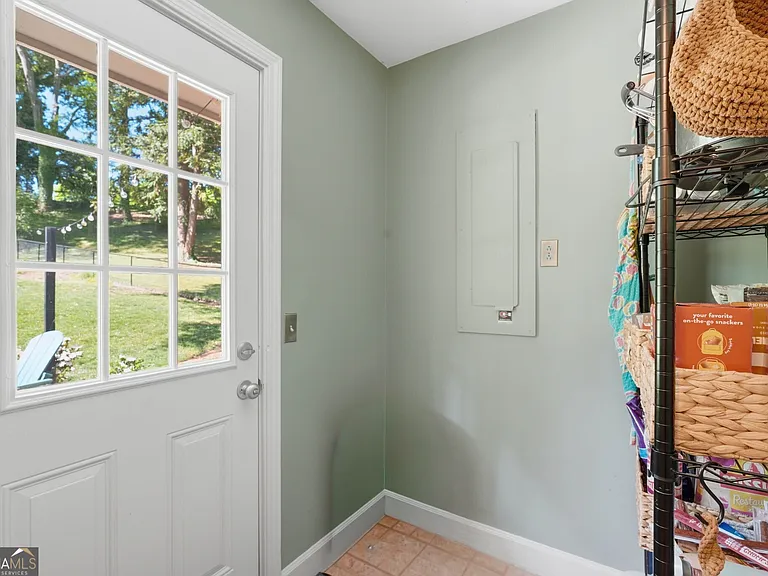 1338 Northwood Cir NE — Photo 21