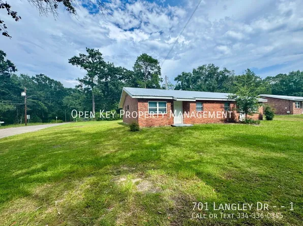 701 Langley Dr #1, Dothan, AL 36301