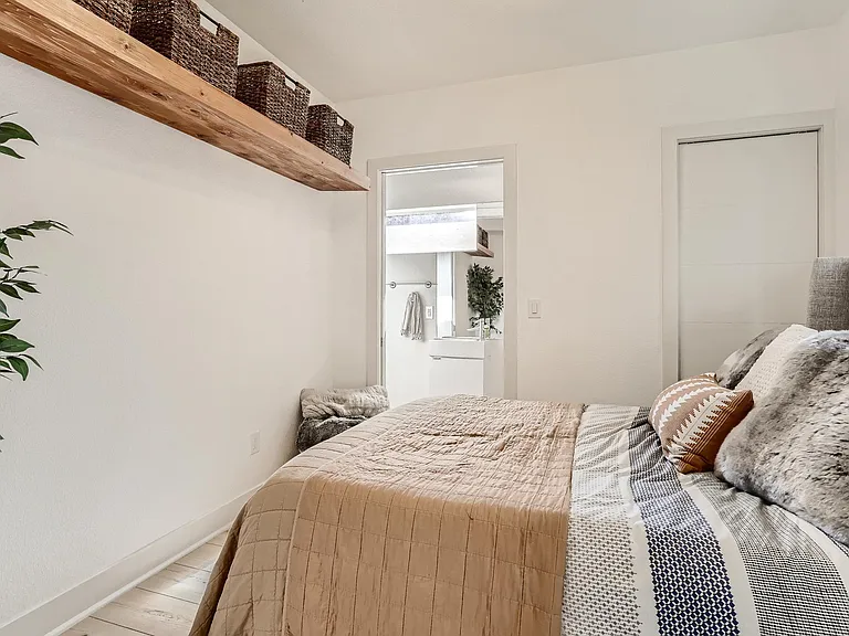4525 N Tennyson St — Photo 5