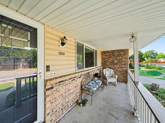 3rd image of 1930 Bobtail Ct