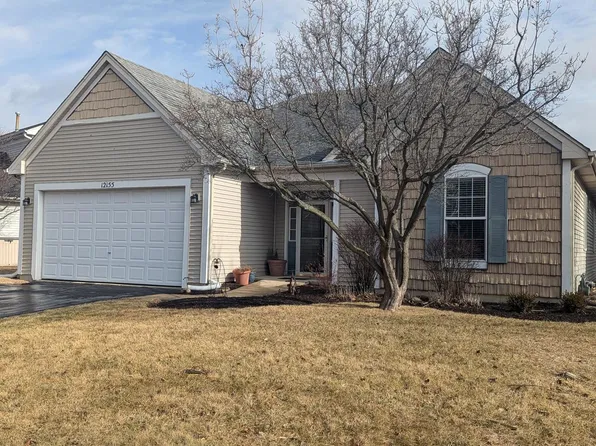 12155 S White Oak Dr, Plainfield, IL 60585