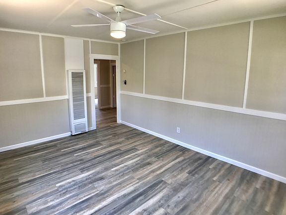 2nd image of 528 E Washington Ave #532