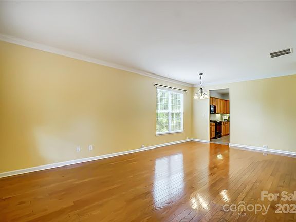 4th image of 6005 Pine Cone Ln
