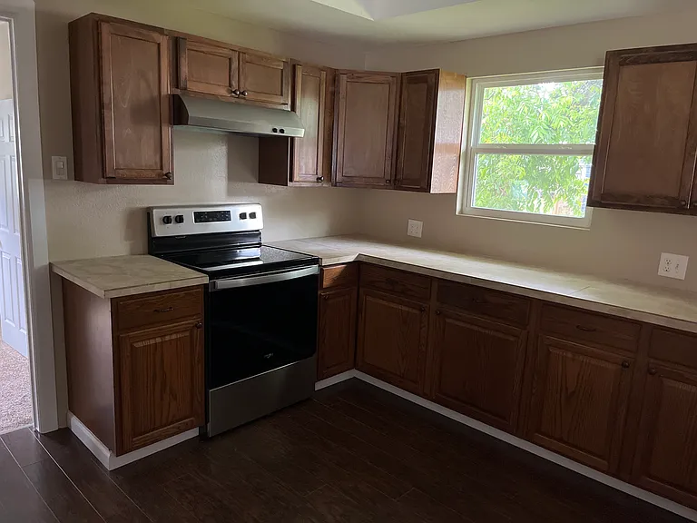 509 E Mesquite St — Photo 11