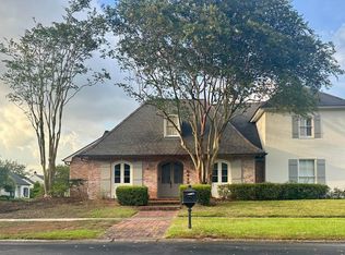 5413 S Pointer Ct, Baton Rouge, LA 70808