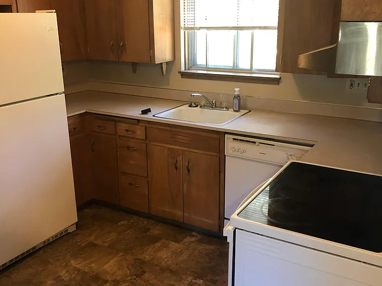 5350 SW Chestnut Ave — Photo 5