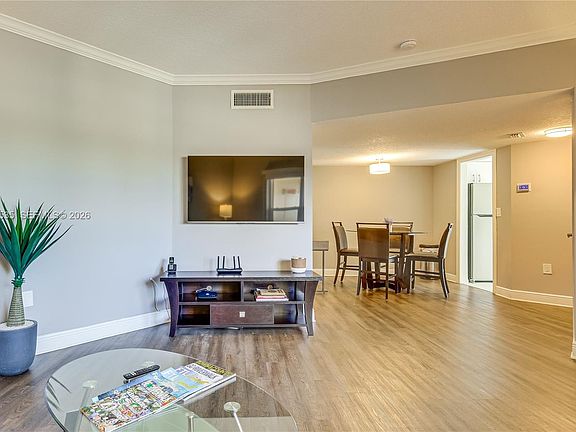 2nd image of 341 N Birch Rd APT 315