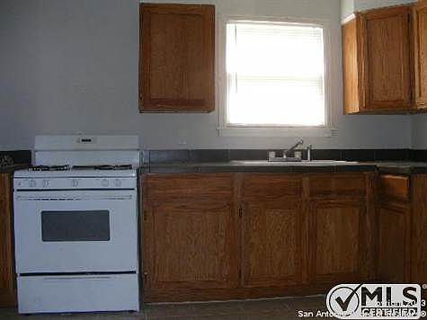 4th image of 262 Coney St